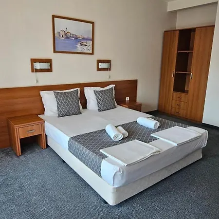 Hotel Liani -
