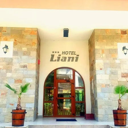 Liani 3* ساني بيتش