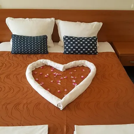 Liani Hotel Sluneční pobřeží