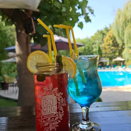 Liani 阳光海滩